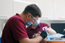 Закритий кюретаж  у львівській стоматклініці Стоматпрофі